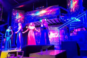 The One 690 Entertainment Bar