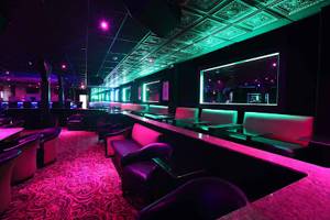 Tna Gentlemen's Club & Fine Dining