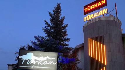 Türkan Çayyolu (Ankara, Turquie)