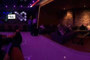 Ultra Lounge